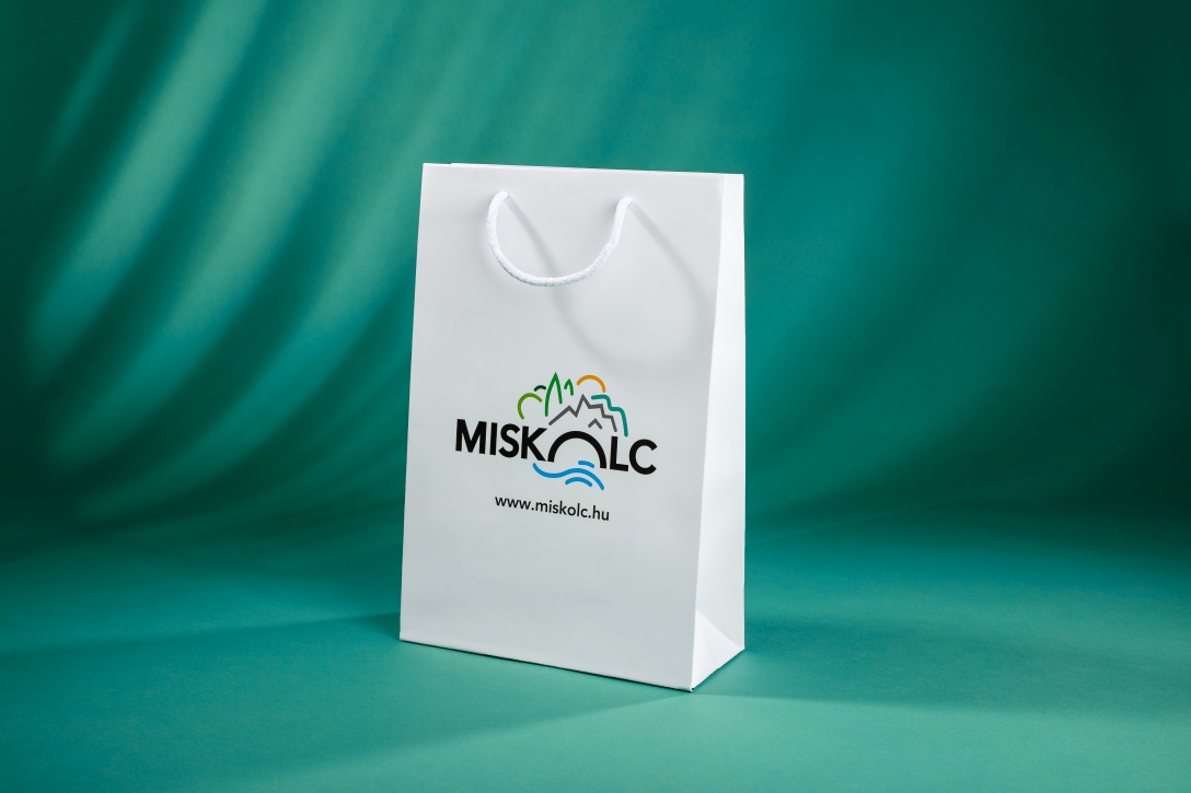 miskolc-twisted-handle-paper-bag